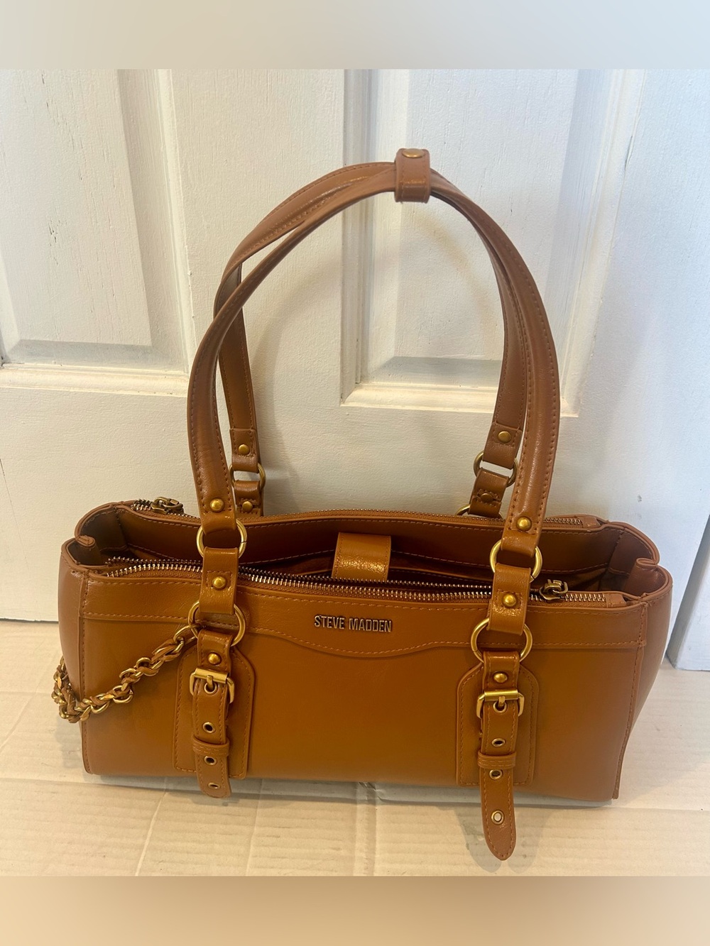 Steve Madden Tan Tote Purse 7”x15”
